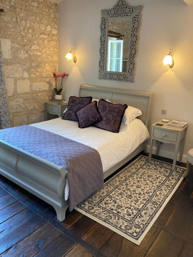 Le Patio Chambres Et Tables D'Hotes La Tour-Blanche Bagian luar foto