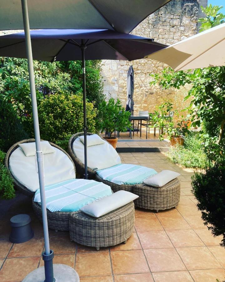 Le Patio Chambres Et Tables D'Hotes La Tour-Blanche Bagian luar foto