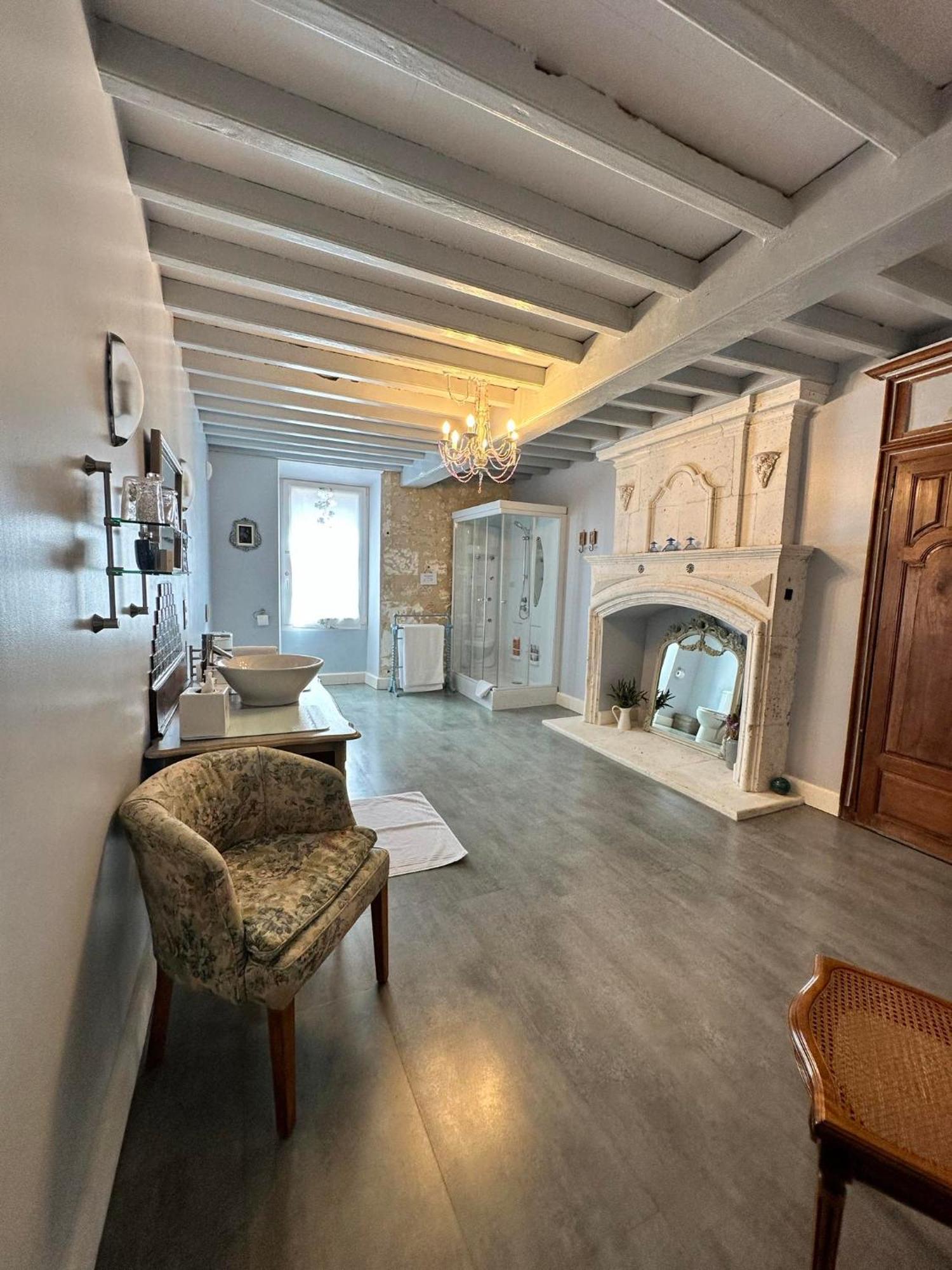 Le Patio Chambres Et Tables D'Hotes La Tour-Blanche Bagian luar foto